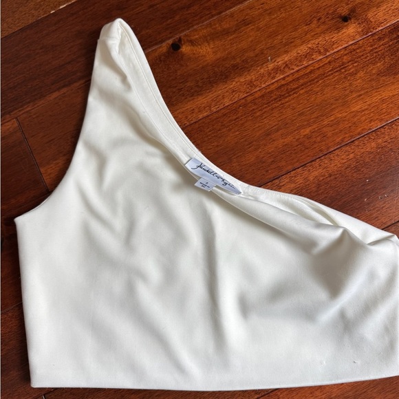 Kendall & Kylie White One-Shoulder Tank Top - Picture 4 of 4